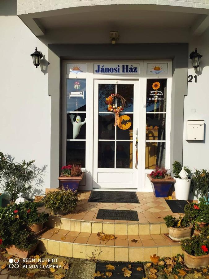 Hotel Janosi Vendeghaz Tiszafüred Zewnętrze zdjęcie